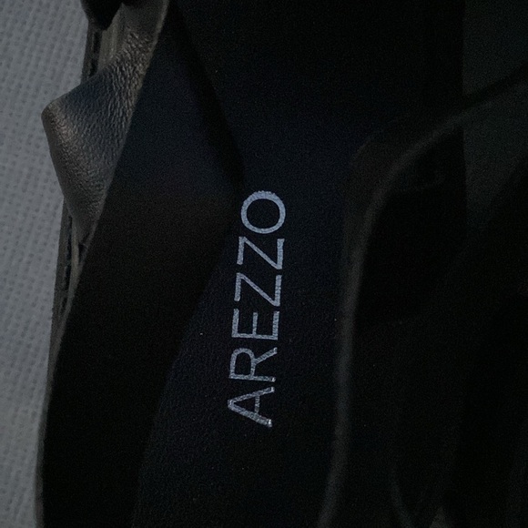 Black Leather Tractor Sandal with Livia Straps Size 39 (L -10) - Picture 4 of 8